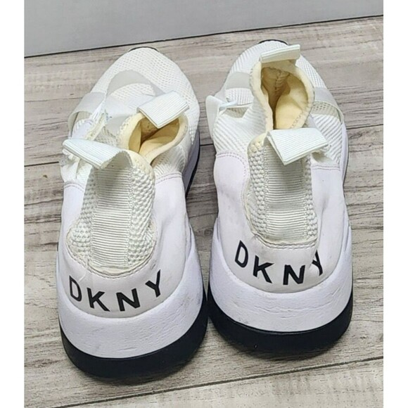DKNY Slip-on White Sneaker Woman Size 7.5 - Picture 4 of 11